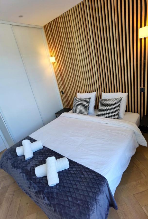 Piscine Et Jacuzzi Loft Ravissant Dans Une Maison Basque Anglet Buitenkant foto