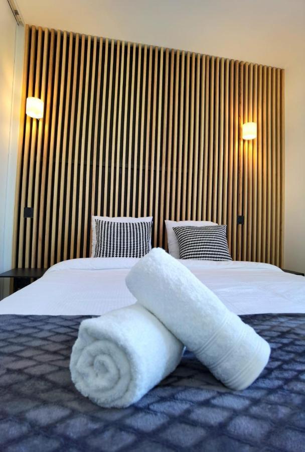 Piscine Et Jacuzzi Loft Ravissant Dans Une Maison Basque Anglet Buitenkant foto