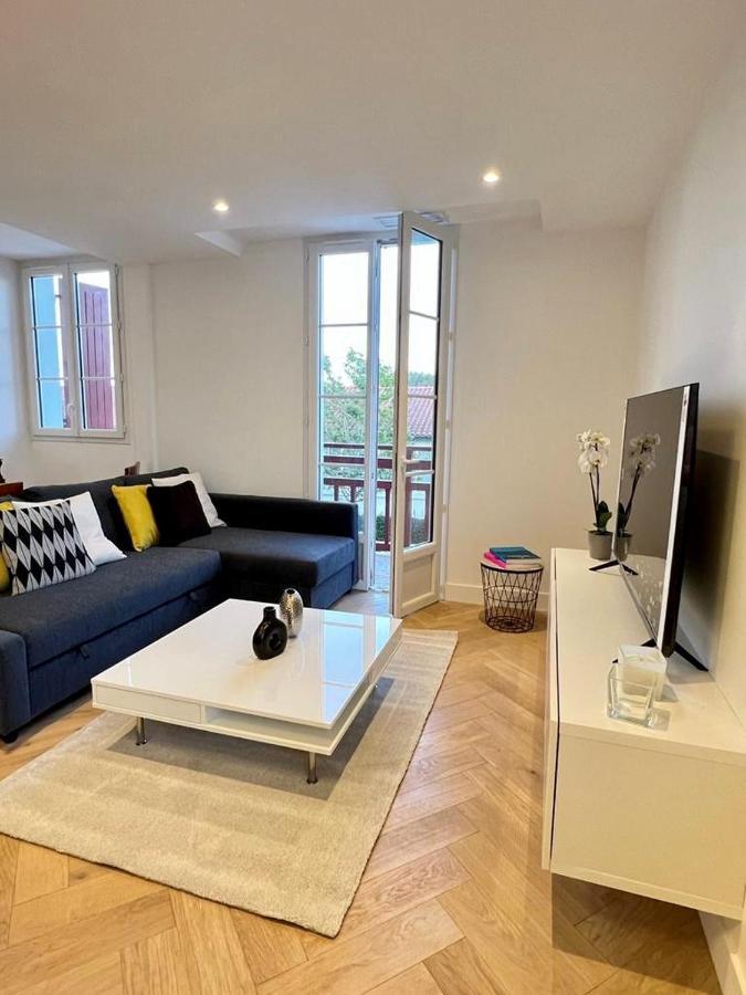 Piscine Et Jacuzzi Loft Ravissant Dans Une Maison Basque Anglet Buitenkant foto