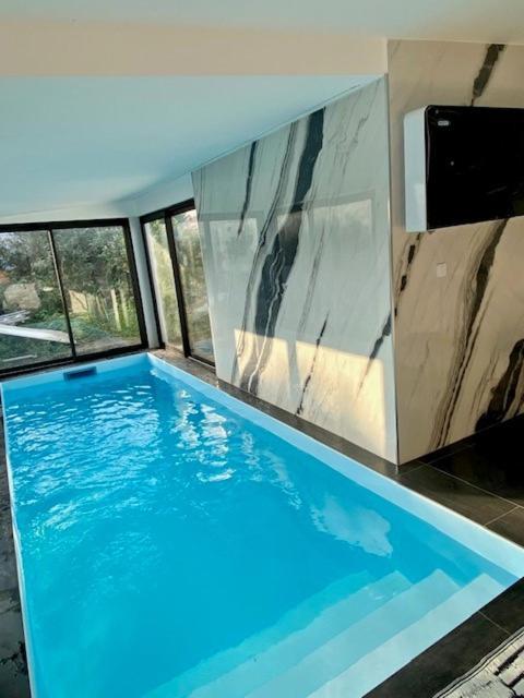 Piscine Et Jacuzzi Loft Ravissant Dans Une Maison Basque Anglet Buitenkant foto